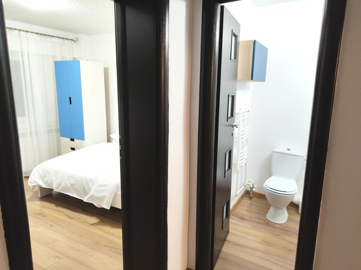 Platinum Apartment - Apartament Cu 3 Camere, 2 Dormitoare, 2 Bai, Bucatarie Complet Utilata, 2 Balcoane Bukarest Exteriör bild