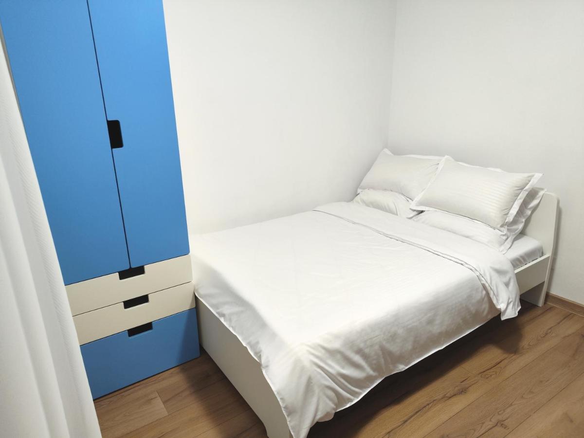 Platinum Apartment - Apartament Cu 3 Camere, 2 Dormitoare, 2 Bai, Bucatarie Complet Utilata, 2 Balcoane Bukarest Exteriör bild